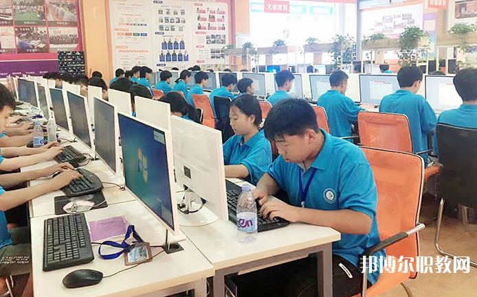 貴陽市新華電腦中等職業(yè)學(xué)校怎么樣、好不好