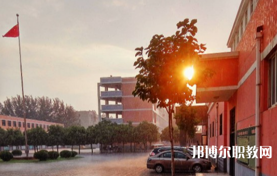 2023濮陽油田職業(yè)中等專業(yè)學(xué)校招生計劃 招生人數(shù)是多少(附要求、條件、對象)