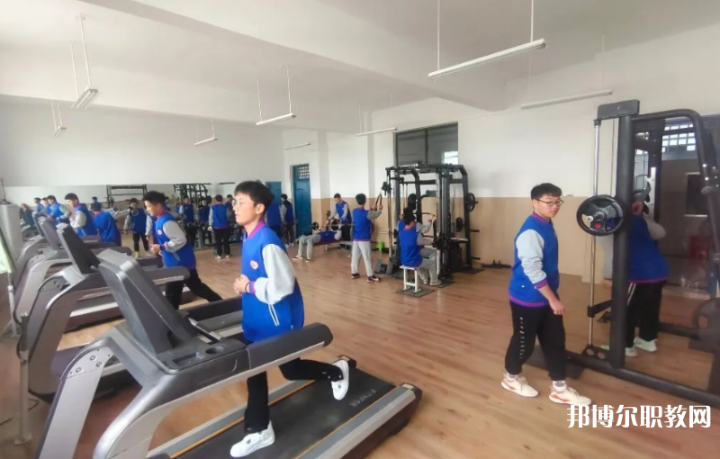 周口市潁河職業(yè)中等專業(yè)學(xué)校地址，乘車路線