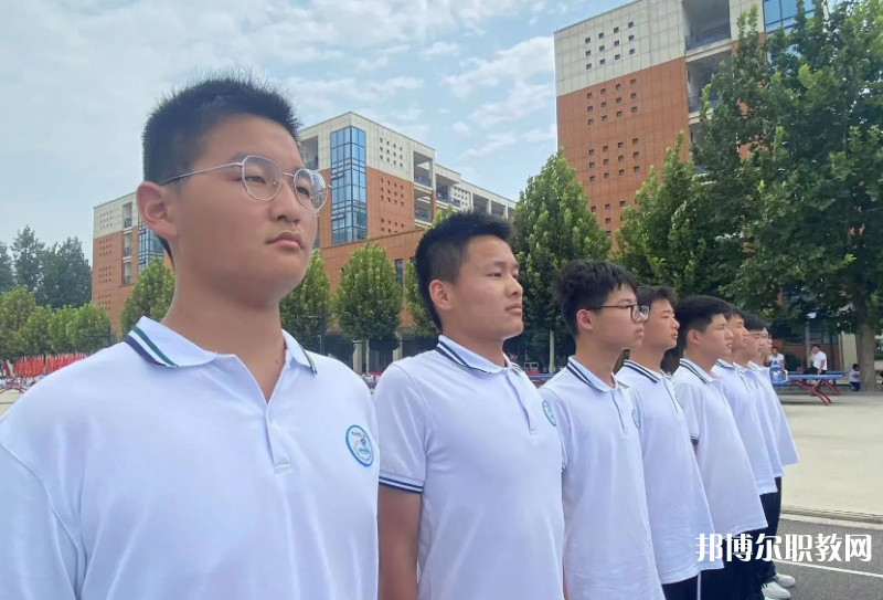 鄲城縣第二職業(yè)中等專業(yè)學(xué)校地址，乘車路線