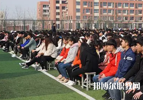皖北經(jīng)濟(jì)技術(shù)學(xué)校2024年報(bào)名條件、招生要求、招生對(duì)象