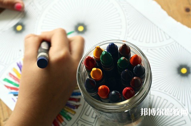 廣東哪里的職業(yè)學校能讀數(shù)控技術加工專業(yè)