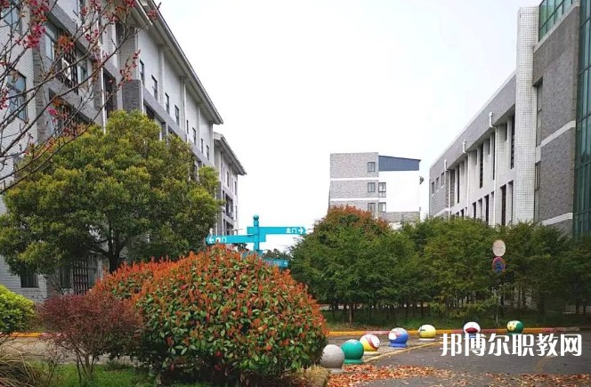 2024蕪湖市光明職業(yè)學校招生計劃 招生人數(shù)是多少(附要求、條件、對象)