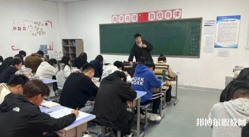 五臺縣實(shí)驗(yàn)中學(xué)(職教班)招生簡章2024年