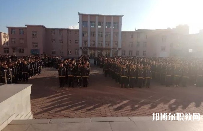 2024莊河市職業(yè)教育中心多少錢 莊河市職業(yè)教育中心各專業(yè)學(xué)費收費標準