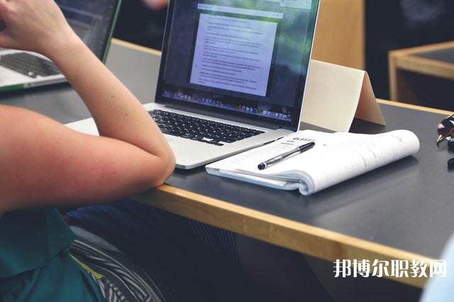 貴州哪里的中職學(xué)校能讀工程機(jī)械運用與維修專業(yè)