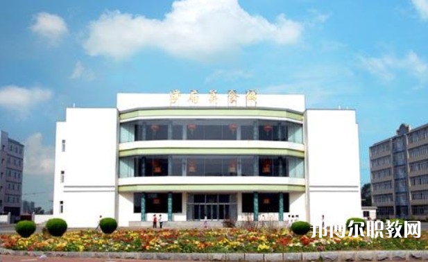 2025沈陽醫(yī)學(xué)院附屬衛(wèi)生學(xué)校招生計(jì)劃 招生人數(shù)是多少(附要求、條件、對象)