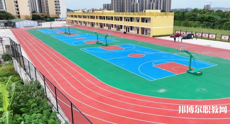 2025廣西輕工技師學(xué)院預(yù)備技師班招生計劃 招生人數(shù)是多少(附要求、條件、對象)