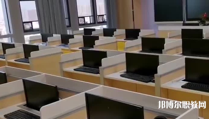 2025淮南中專學校最新排名前三名單